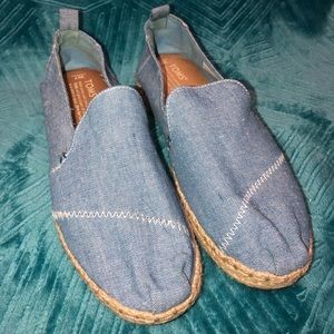 Toms denim size 7